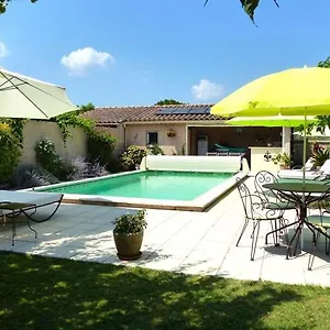 Couette-café Le Clos De Calas, Molleges